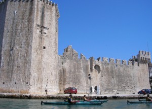 Paddling i världsarvet Trogir.