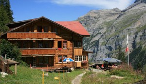 Tschingelhorn är väl värt promenaden.